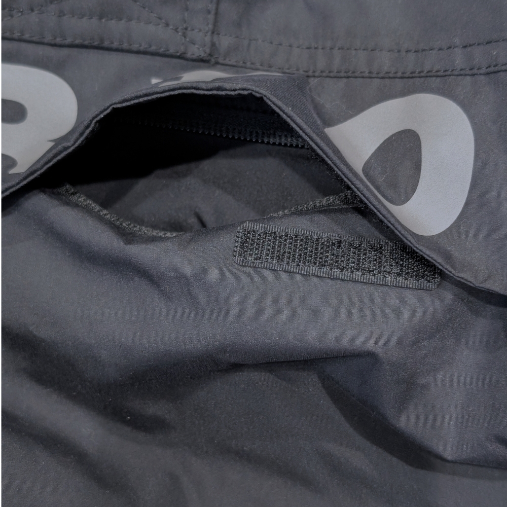 S0LD Burton Men's Frostner Anorak Jacket True Black - Picture 9 of 11